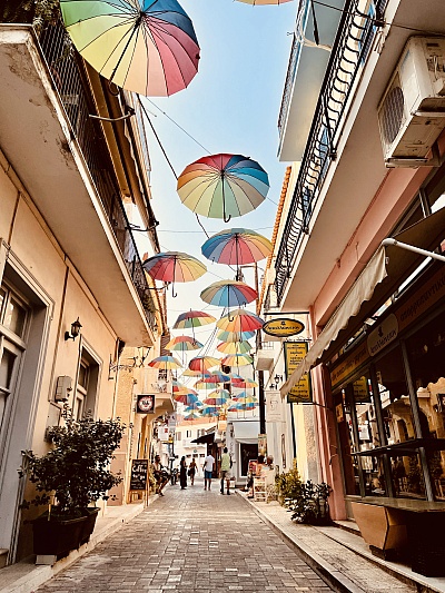 Aegina, Griechenland, Straßenszene